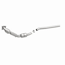 Load image into Gallery viewer, Magnaflow 2008 Volkswagen Passat 2.0L Direct Fit Converter - Additional View 5