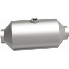 Load image into Gallery viewer, Magnaflow 2.00in. Mid-Bed O2 CA Universal Converter - Additional View 13