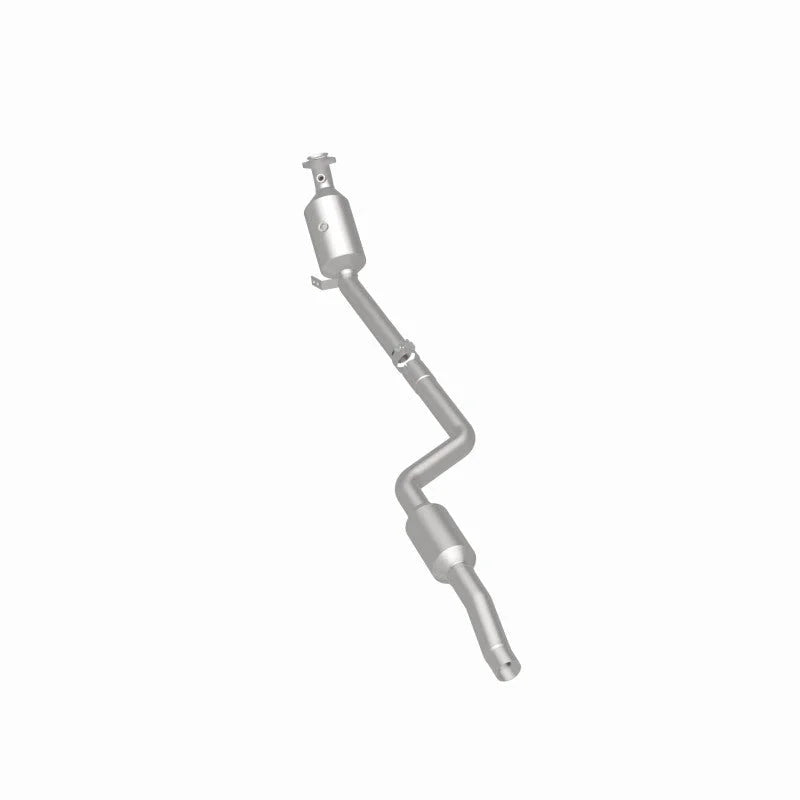 Magnaflow 2011 C300 V6 3 OEM Underbody Direct Fit Converter - Side View