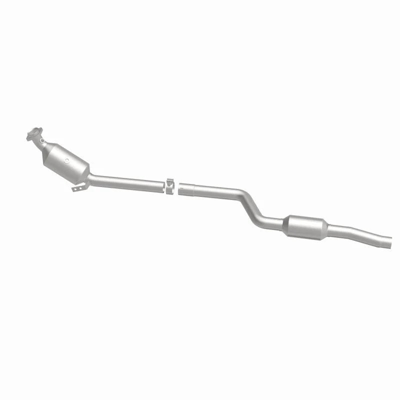 Magnaflow 2011 C300 V6 3 OEM Underbody Direct Fit Converter - Back View