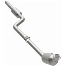 Load image into Gallery viewer, Magnaflow 2011 C300 V6 3 OEM Underbody Direct Fit Converter - Additional View 6