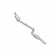 Load image into Gallery viewer, Magnaflow 2011 C300 V6 3 OEM Underbody Direct Fit Converter - Additional View 15