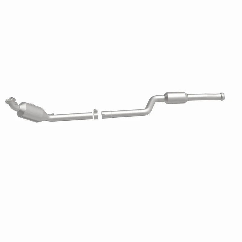 Magnaflow 2011 C300 V6 3 OEM Underbody Direct Fit Converter - Back View