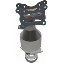 Load image into Gallery viewer, Magnaflow 2011 Honda CR-V 2.4L Direct Fit Converter - Additional View 11