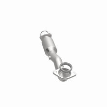 Load image into Gallery viewer, Magnaflow 2011 Honda CR-V 2.4L Direct Fit Converter - Additional View 8