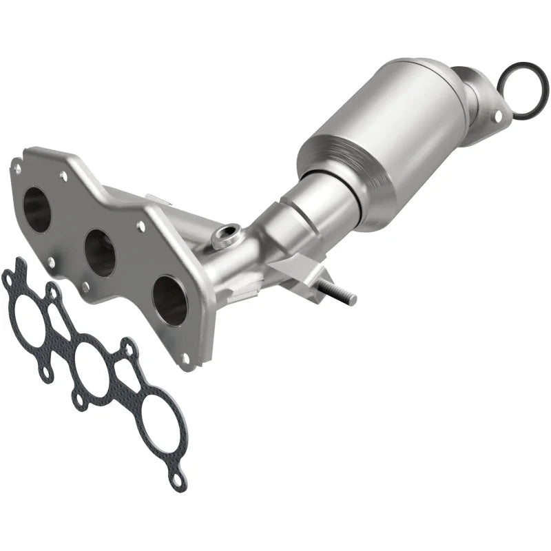 Magnaflow 2011 Toyota Sienna 3.5L Direct Fit Converter - Main Product View