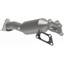 Load image into Gallery viewer, Magnaflow 2015 Colorado 3.6 Underbody Direct Fit Converter - Additional View 7