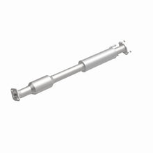 Load image into Gallery viewer, Magnaflow 2015 Sedona 3.3 Underbody Direct Fit Converter - Additional View 9