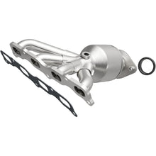 Load image into Gallery viewer, Magnaflow 2016 Mitsubishi Outlander Manifold 2.4L Direct Fit Catalytic Converter - Main Product View