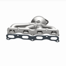 Load image into Gallery viewer, Magnaflow 2016 Mitsubishi Outlander Manifold 2.4L Direct Fit Catalytic Converter - Installation View