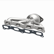 Load image into Gallery viewer, Magnaflow 2016 Mitsubishi Outlander Manifold 2.4L Direct Fit Catalytic Converter - Additional View 6