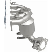 Load image into Gallery viewer, Magnaflow 2016 Sorento L4 2.4 OEM Manifold Direct Fit Converter - Installation View