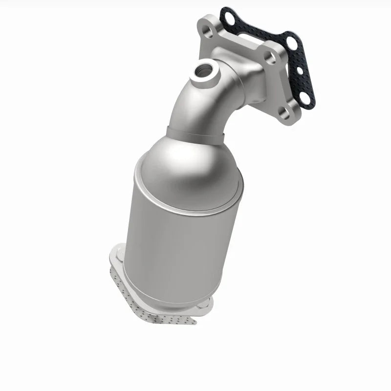 Magnaflow 2017 Cadillac XT5 Front Underbody 3.6L Direct Fit Converter - Additional View 9