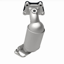 Load image into Gallery viewer, Magnaflow 2017 Cadillac XT5 Front Underbody 3.6L Direct Fit Converter - Additional View 10
