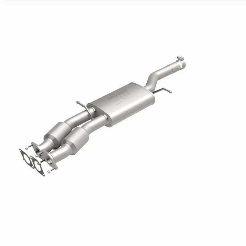 Magnaflow 2017 Cadillac XT5 Rear Underbody 3.6L Direct Fit Converter - Back View