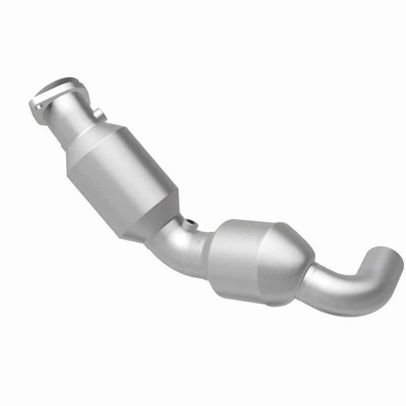 Magnaflow 21-23 Ford F-150 3.5L Left Underbody Direct Fit Converter - Additional View 14