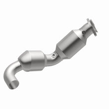 Load image into Gallery viewer, Magnaflow 21-23 Ford F-150 3.5L Left Underbody Direct Fit Converter - Additional View 15