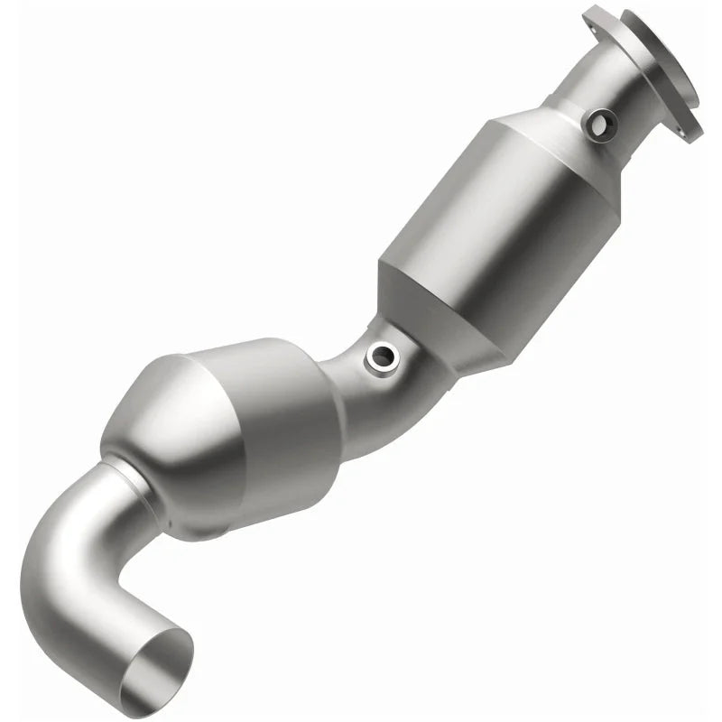 Magnaflow 21-23 Ford F-150 3.5L Left Underbody Direct Fit Converter - Additional View 16