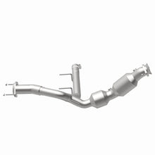 Load image into Gallery viewer, Magnaflow 21-23 Ford F-150 3.5L Right Underbody Direct Fit Converter - Additional View 9