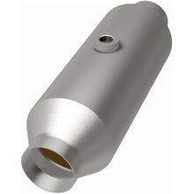 Load image into Gallery viewer, Magnaflow 2.25 1/O2 CA 4in. Spun Universal Converter - Additional View 13