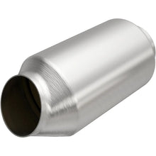 Load image into Gallery viewer, Magnaflow 2.50 Angled Inlet CA Universal Converter - Main Product View
