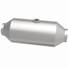 Load image into Gallery viewer, Magnaflow 2.50in. Uni. Ford 8617 Mid-Bed Series Direct Fit Converter - Additional View 12