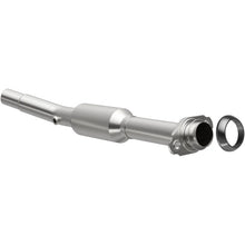 Load image into Gallery viewer, Magnaflow 95-99 Dodge Neon 2.0L Direct Fit Converter - Main Product View