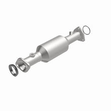 Load image into Gallery viewer, Magnaflow 96-01 Acura Integra 1.8L Direct Fit Converter - Installation View
