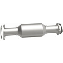 Load image into Gallery viewer, Magnaflow 96-97 Nissan Pickup 2.4L Direct Fit Converter - Additional View 10
