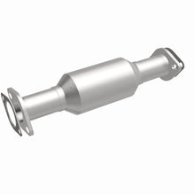Load image into Gallery viewer, Magnaflow 96-97 Nissan Pickup 2.4L Direct Fit Converter - Additional View 11