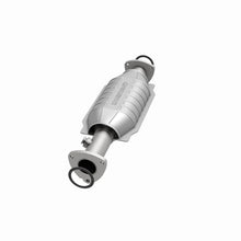 Load image into Gallery viewer, Magnaflow 96-98 Chevrolet Cavalier 2.2L Direct Fit Converter - Additional View 14