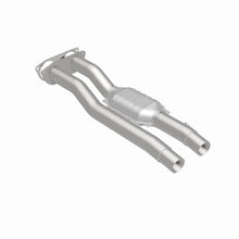 Load image into Gallery viewer, Magnaflow 96-99 Chevy C2500 Suburban 7.4L Direct Fit Converter - Additional View 8
