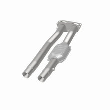Load image into Gallery viewer, Magnaflow 96-99 Chevy C2500 Suburban 7.4L Direct Fit Converter - Additional View 14