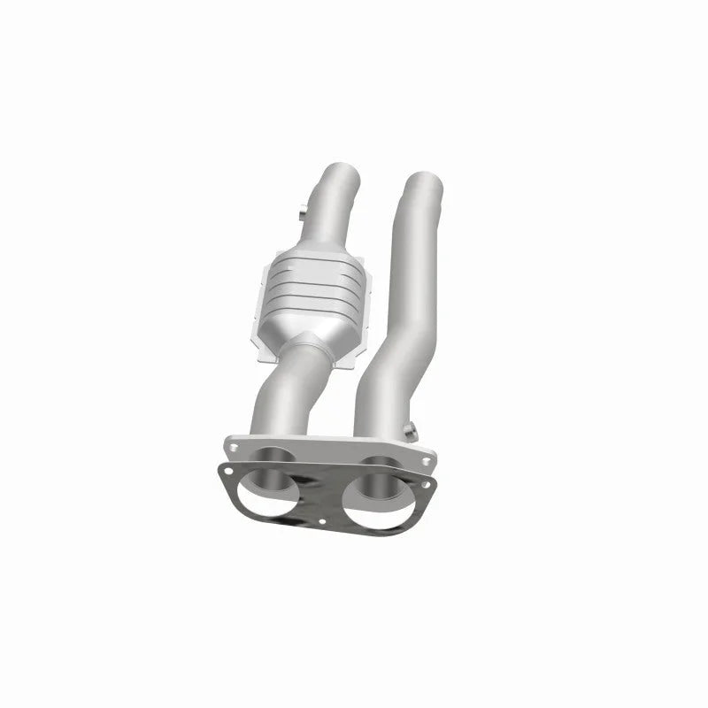 Magnaflow 96-99 Chevy C2500 Suburban 7.4L Direct Fit Converter - Additional View 16