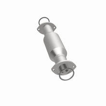 Load image into Gallery viewer, Magnaflow 96-99 Toyota Tacoma 2.7L Direct Fit Converter - Additional View 7