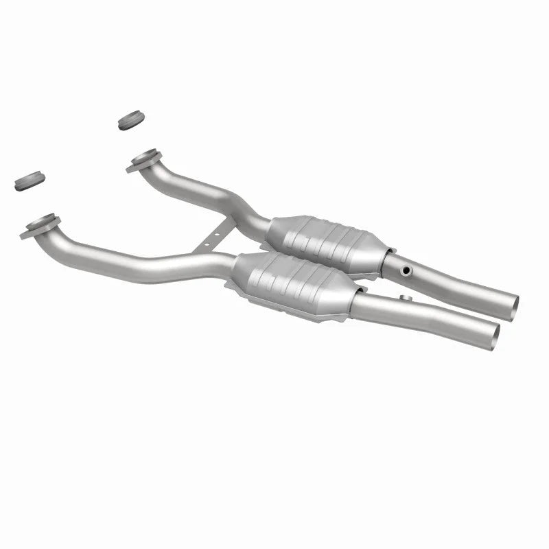 Magnaflow 97-99 Chevrolet Corvette 5.7L Direct Fit Converter - Installation View