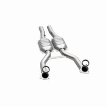 Load image into Gallery viewer, Magnaflow 97-99 Chevrolet Corvette 5.7L Direct Fit Converter - Additional View 6