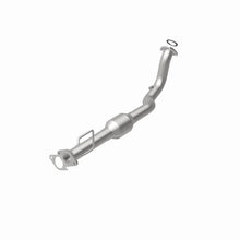 Load image into Gallery viewer, Magnaflow 98-01 Honda Passport 3.2L Direct Fit Converter - Additional View 6