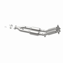 Load image into Gallery viewer, Magnaflow 99-01 Volvo S80 2.8L Direct Fit Converter - Installation View