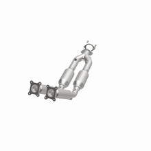 Load image into Gallery viewer, Magnaflow 99-01 Volvo S80 2.8L Direct Fit Converter - Additional View 9