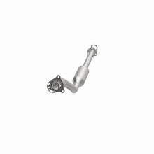 Load image into Gallery viewer, Magnaflow 99-02 Chevrolet Cavalier 2.4L Direct Fit Converter - Additional View 5