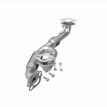 Load image into Gallery viewer, Magnaflow BRE Exhaust Front Pipe Kit fits 2002-2005 Kia Sedona EX / 2002-2005 Kia Sedona LX - Back View