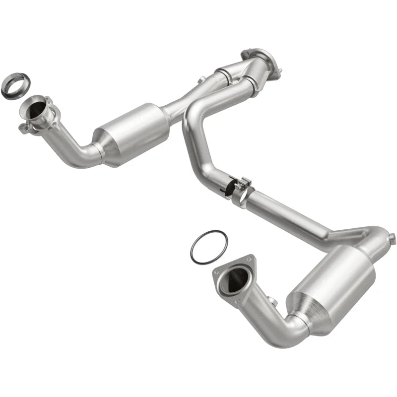 Magnaflow California Direct Fit Converter 03 Cadillac Tahoe 4.8L - Main Product View