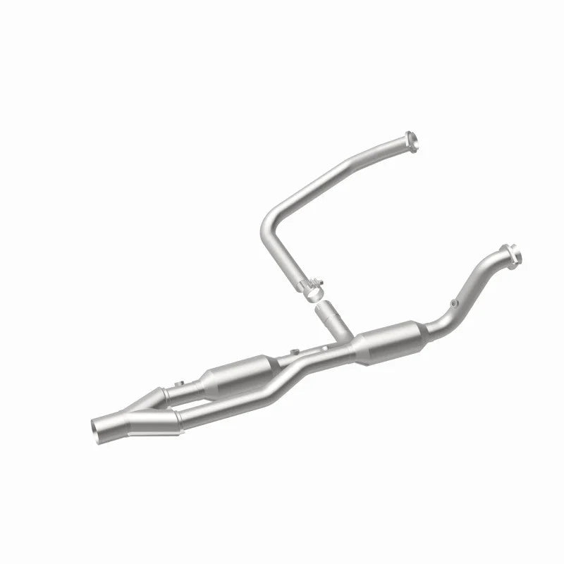 Magnaflow California Direct Fit Converter 05-07 Dodge Ram 2500 5.7L - Side View