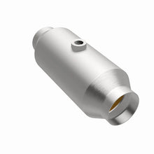 Load image into Gallery viewer, Magnaflow California Grade Universal Converter 11-15 Mercedes-Benz G550 V8 5.5L - Additional View 6