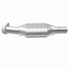 Load image into Gallery viewer, Magnaflow Conv 21.38X6.5X4 2.25 23418 fits 1977-1984 Buick / Cadillac / Chevrolet and more - Additional View 9