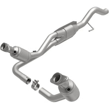 Load image into Gallery viewer, Magnaflow Conv DF 00-01 Dodge Dakota 4.7L *California* - Side View