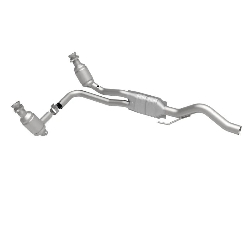 Magnaflow Conv DF 00-03 Dakota 4.7L - Back View