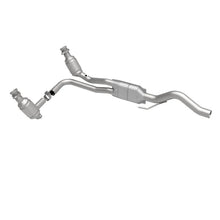 Load image into Gallery viewer, Magnaflow Conv DF 00-03 Dakota 4.7L - Back View