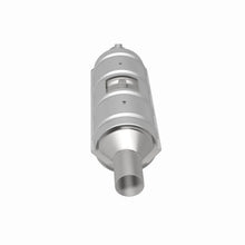 Load image into Gallery viewer, Magnaflow Conv DF 00-05 Ford Excursion / 99-04 F-250 SD / 99-04 F-350 SD (California) - Additional View 14